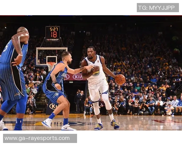 12月14日火箭对魔术精彩第四节回放全景分析与精彩瞬间集锦 12月14日火箭对魔术精彩第四节回放全景分析与精彩瞬间集锦